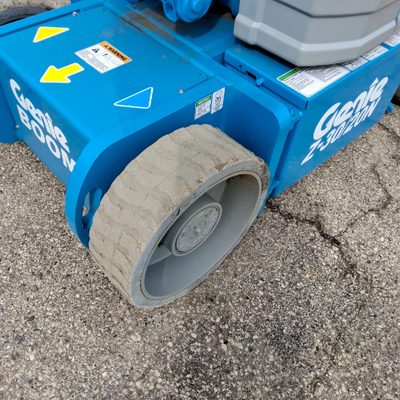 USED 2016 Genie Z-30/20N