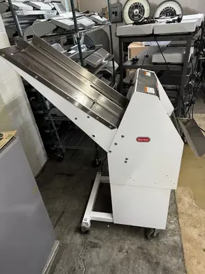 167-0564 Berkel GMB Gravity Feed Bread Slicer with Chute