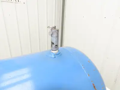 Manchester 302506 Pneumatic Air Receiver Tank 200PSI 10 Gallon Mfg 2003