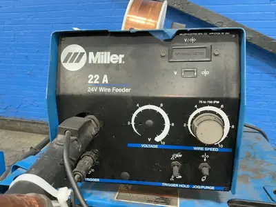 Used MILLER CP302 Mig Welders Ohio US | HGR 24 #1568539