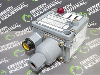 Allen Bradley 836T-T253JX86X9 Pressure Switch Series A New NIB
