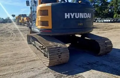 Used HYUNDAI HX235ALCR Crawler Excavators Illinois US | Mitsubishi HC Capital America #1362939