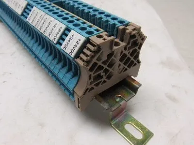 Weidmuller WDU 4 Feed Thru Terminal Contact Block Assembly 100+ DIN Rail Mounted