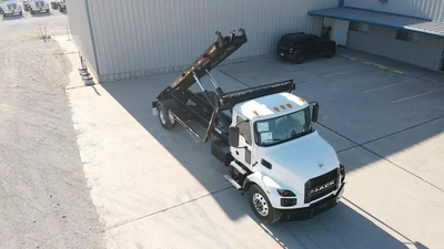 New | in-Stock 2025 MACK MD6 Rolloff Trucks Texas US | Roll Off Truck World #1491916