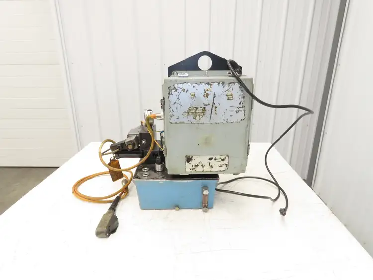 Used VEKTEK _UNKNOWN_ Hydraulic Pumps | Arrow Industrial #619306