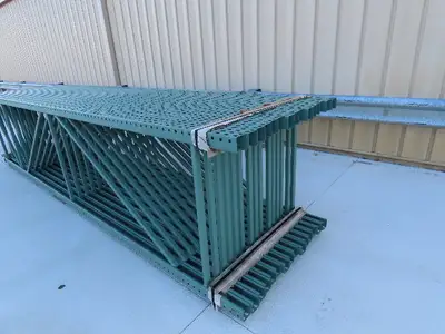Teardrop Pallet Racking Upright Leg 16'x3 1/2' 23,900 LB 192" x 42" 3"x3" Column