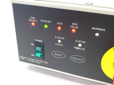 USED AIRGAS GAS CABINET CONTROLLER UNIT EZ GAS CONTROLLER