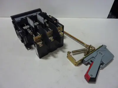 USED ALLEN BRADLEY 1494V-DS30 SER A