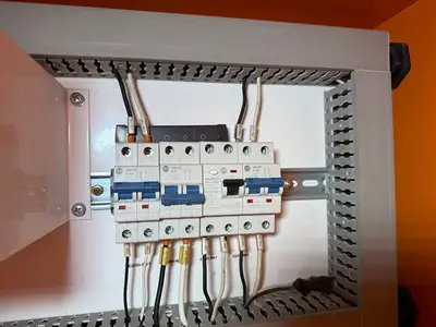 800A Motor Control Center MCC, 575V, 800A Bus, Form 4A, IP42 Enclosure