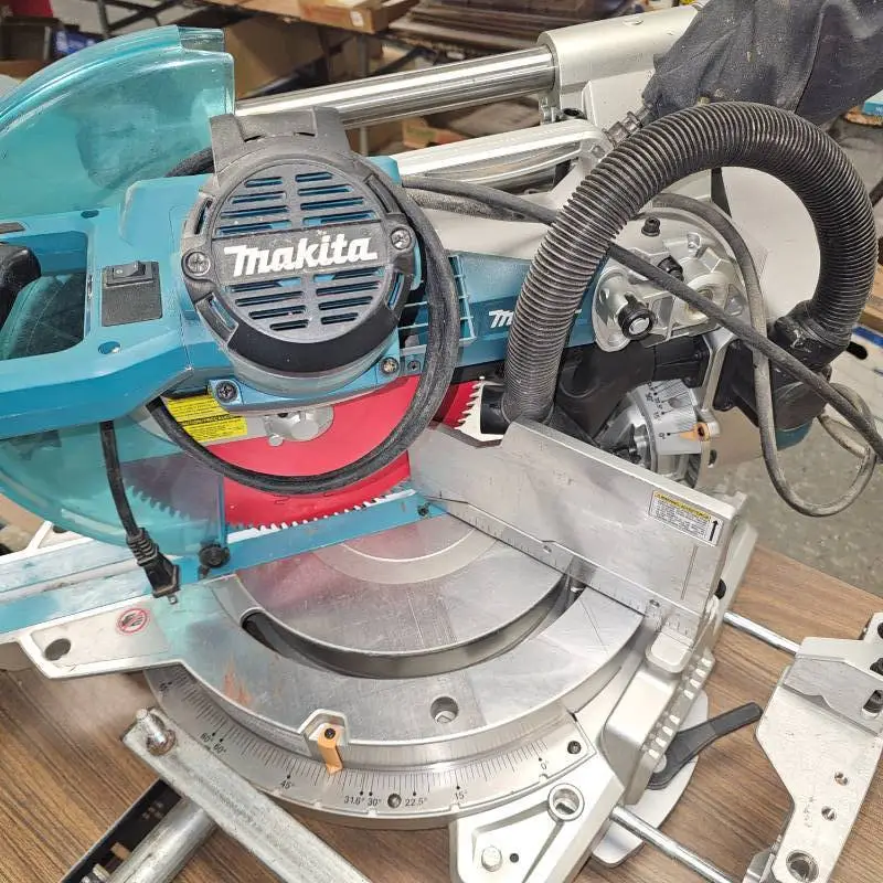 Like New Working 12" Makita Sliding Compound Saw with Stand