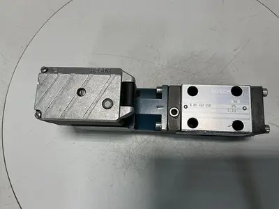 USED BOSCH 0 811 402 058