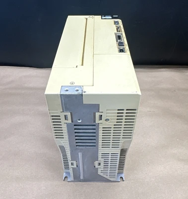 USED Yaskawa SGDV-330A21A