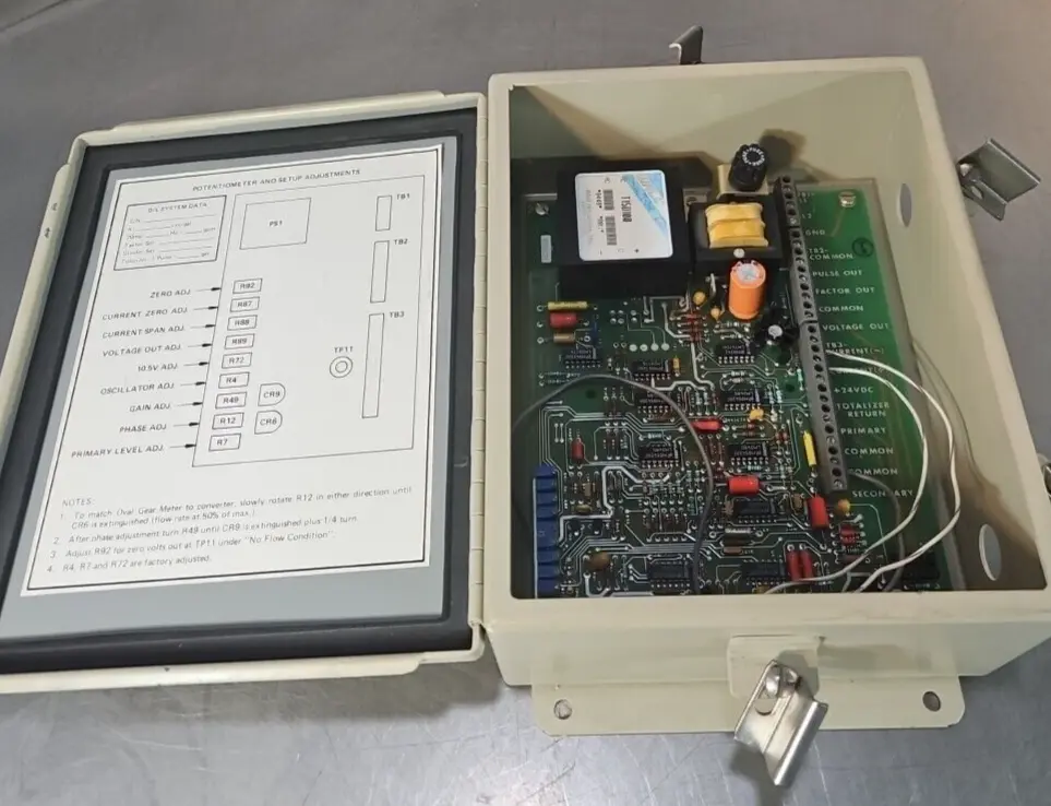 Brooks Instrument Division 4023-1B1A1 115Vac/50/60Hz loc3D35