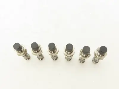 Allen Bradley 872C-NH8NP12-D4 Inductive Proximity Sensor 10-30VDC Lot of 6