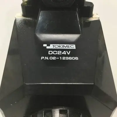 USED TOKIMEC DG4VS-5-0A-M-P7L-H-7-40