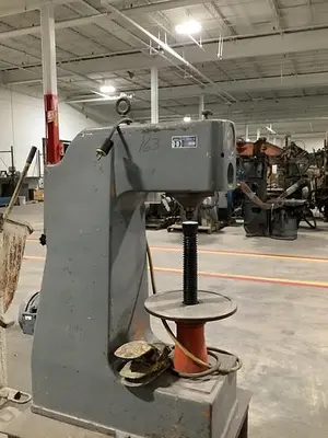 USED DETROIT DH2 HARDNESS TESTER