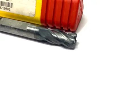 USED SANDVIK COROMANT COROMILL® PLURA SOLID CARBIDE END MILL 26259605
