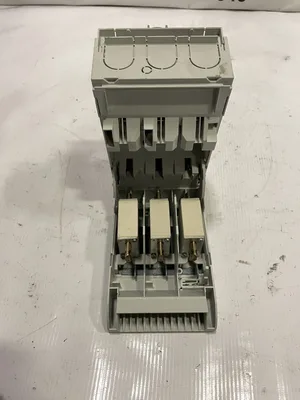 Rittal 8V9343.010 160A 3 Pole Fuse Switch Disconnector 690V 228/220VDC