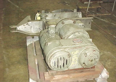 USED HAMILTON TRIPLE MOTION AGITATOR HAMILTON