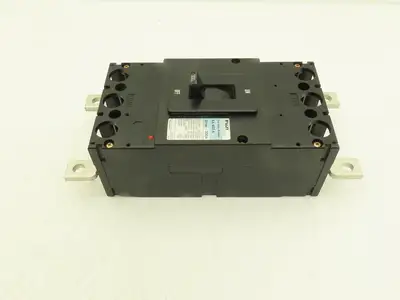 Fuji Electric EA402A  2-Pole Auto Circuit Breaker 300A 600VAC 250VDC 2-Pole