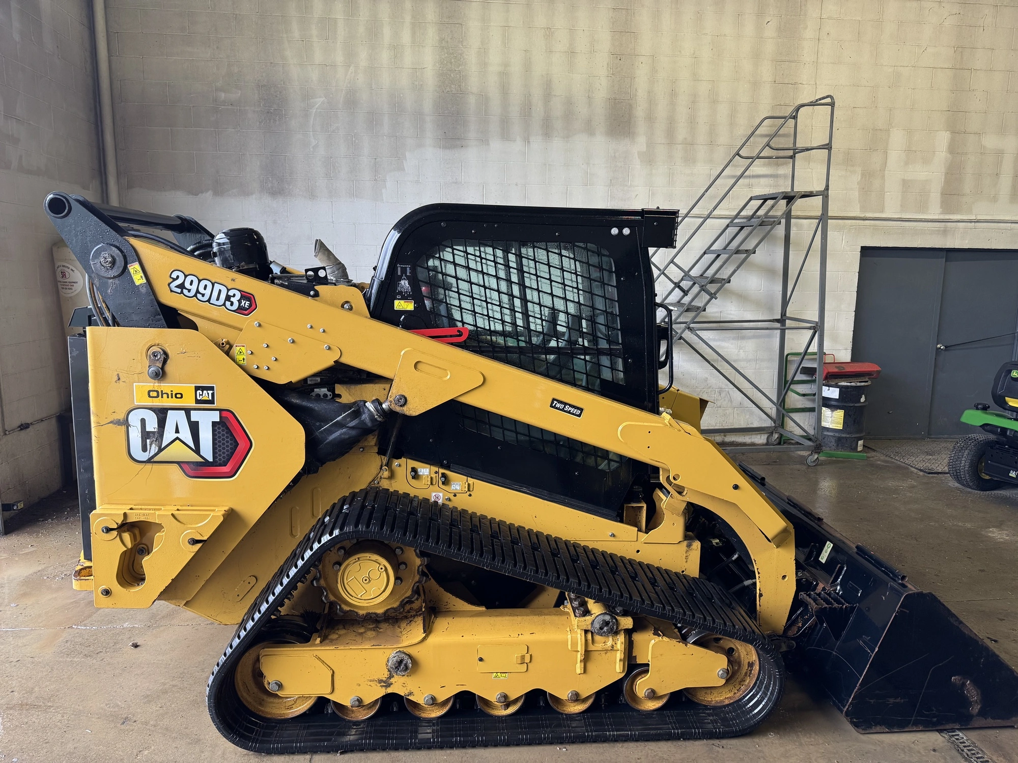 USED 2024 Caterpillar 299D3 XE