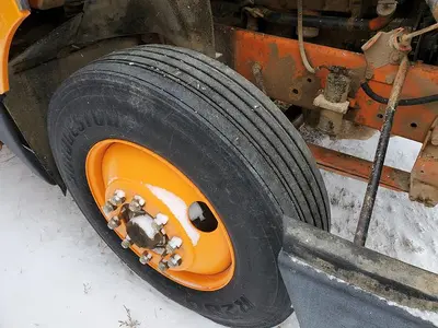 USED 1994 INTERNATIONAL 8200