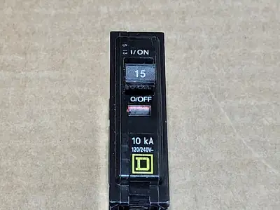 Used SQUARE D QOB115 Switchgears British Columbia CA | Lenmark #1438697
