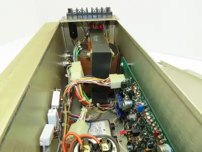 Schneider Modicon AS-P451-681 I/O Module Power Supply 115/230VAC Input SPC P450