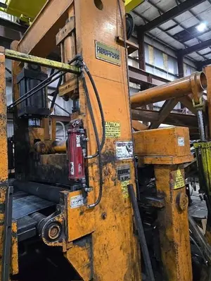60" x 1/2" x 60,000 Lbs. Herr-Voss Slitting Line