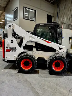 Used 2019 BOBCAT S740 Skid Steer Loaders New York US | United Lift #1446685