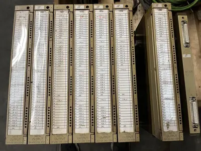 USED SIEMENS SIMATIC S5 6ES5 451-7LA11 DIGITAL OUTPUT MODULE 32