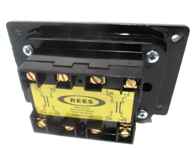 NEW REES 04917-812 PUSH BUTTON SWITCH 04917812