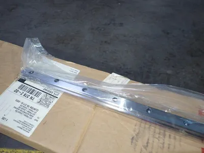 USED THK SHS20820L(GK) RAIL