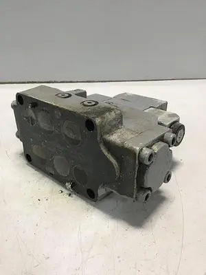 USED VICKERS DG4V36CMFWB660EN21