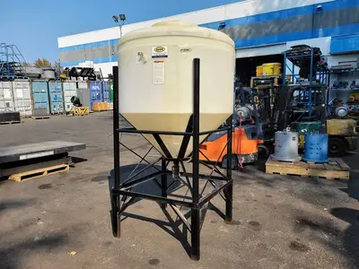 Plastic Hopper Tank