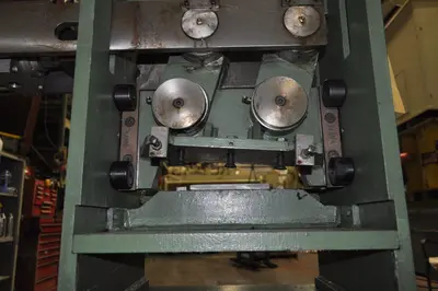 USED 2013 NOVA SHEAR