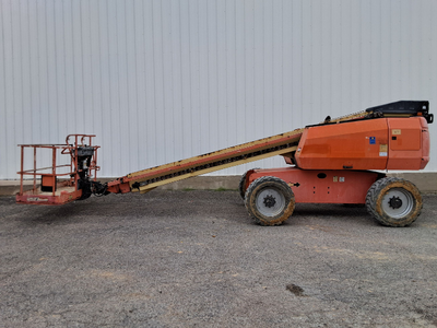 USED 2016 JLG 600S