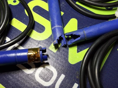 HAKKO FM-2027 SOLDERING IRON HANDPIECE 24V-70W - SOME DAMAGE