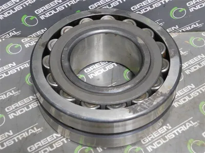 SKF 22318CC/C3 Spherical Roller Bearing 90mm Bore 190mm O.D. 64mm W Rusty New
