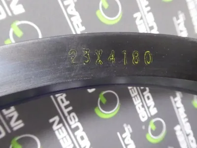 Garlock 25003-4180 Split Klozure Oil Seal 18" O.D. .813" Wide New NIB