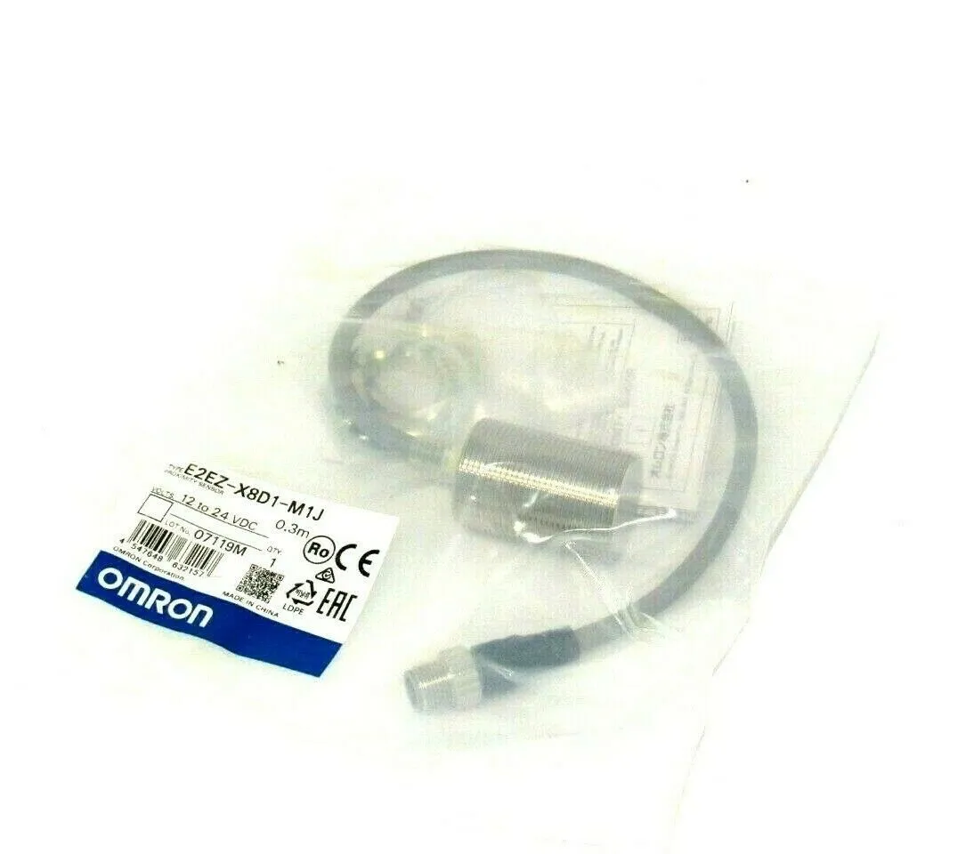 NEW OMRON E2EZ-X8D1-M1J 0.3M PROXIMITY SENSOR E2EZX8D1M1J03M