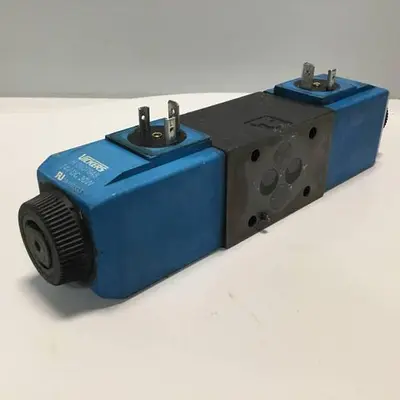 USED VICKERS DG4V-3S-33C-M-U-H5-60