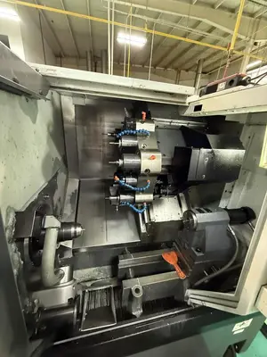 USED 2011 HAAS ST-10