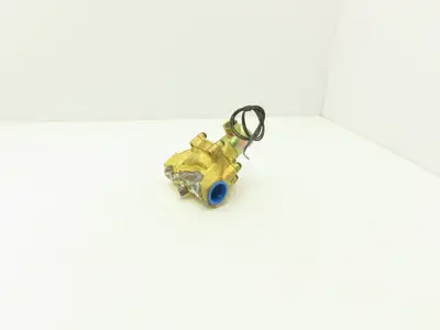 Honeywell Skinner L2LB6300 1" NPT Solenoid Operated Water Valve 5-300PSI 24VDC