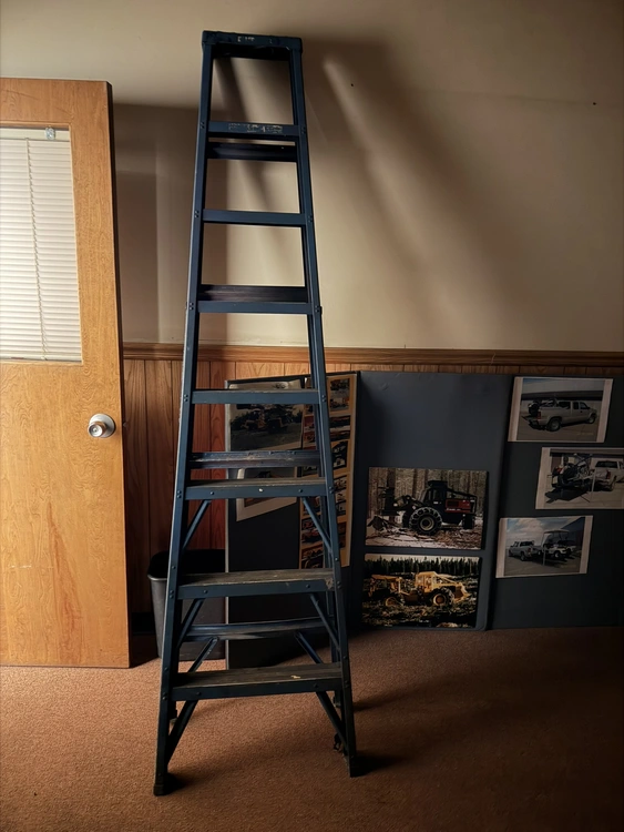 Used _UNKNOWN_ _UNKNOWN_ Ladders Michigan US | Miedema Asset Management Group #1097473