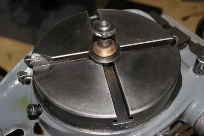 Van Norman 8" Rotary Table
