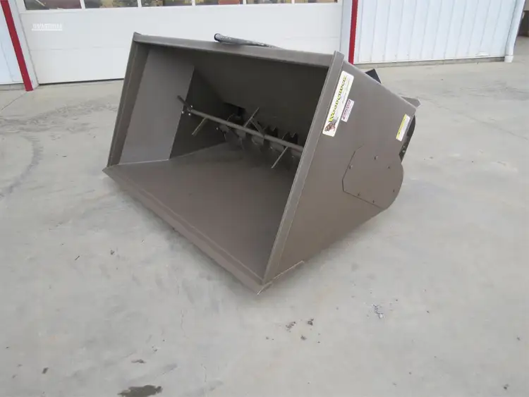 New | in-Stock 2025 WOODCHUCK 80HTL Dry Spreaders Pennsylvania US | Zimmerman Farm Service #1410160