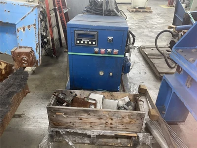 Berlyn Continuous Screen Changer, Model CF-6011
