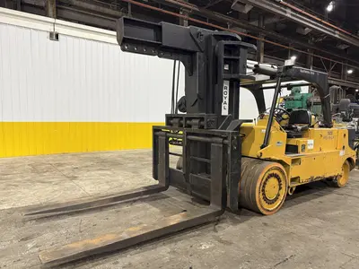 50,000/70,000 TON CAPACITY ROYAL MODEL #RNL-50/70 TELESCOPING FORKLIFT WITH HYD BOOM JIB: STOCK #23652