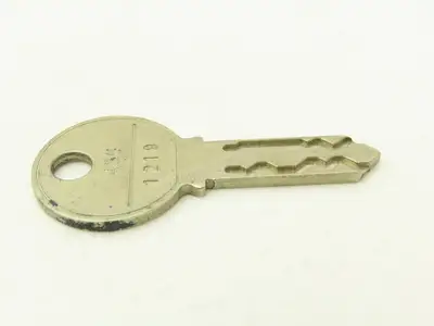 Vidmar 1219 A35 Stanley Cabinet Key A35 Cylinder Lock